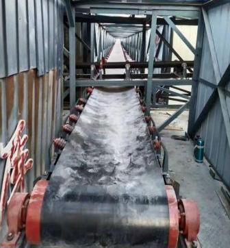 湖北皮帶輸送機檢修走廊.jpg 湖北皮帶輸送機檢修走廊.jpg